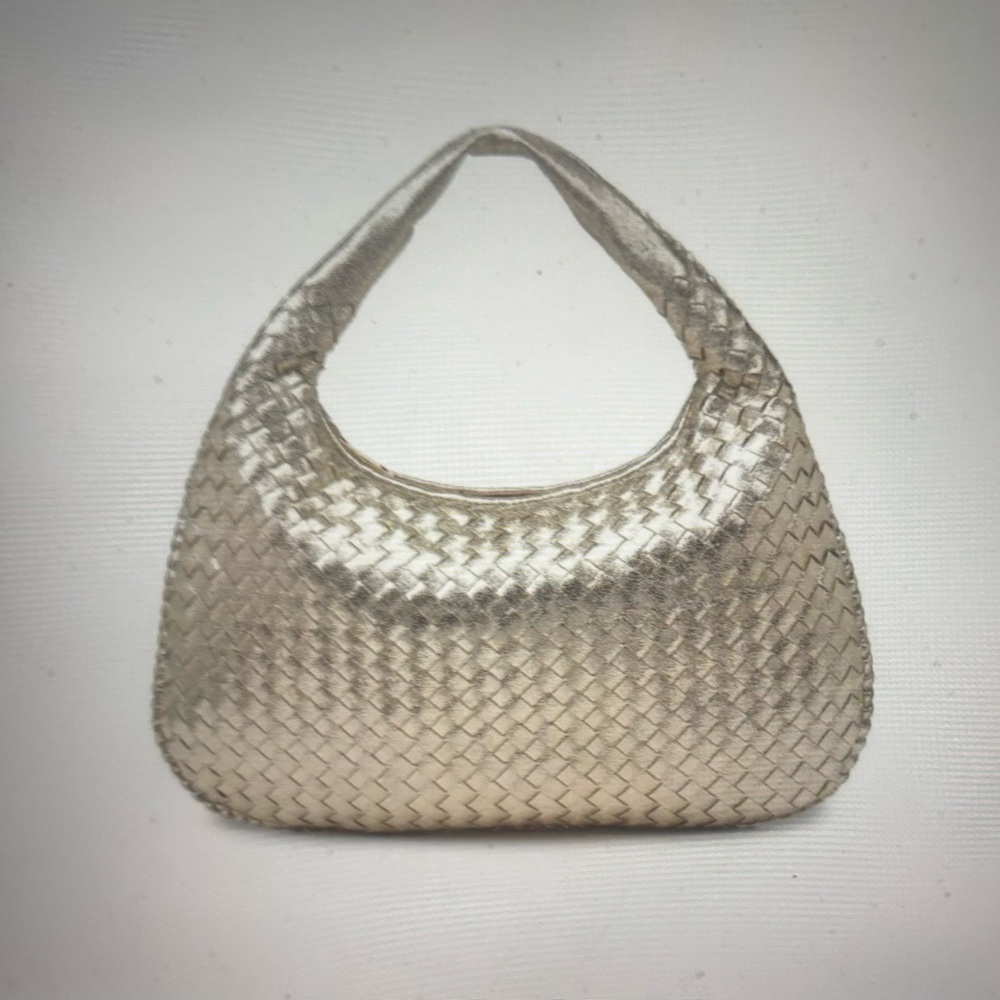 Urban Expressions Adela Woven Hobo Bag